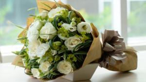 Mách bạn tặng hoa sinh nhật cho bạn trai phù hợp 