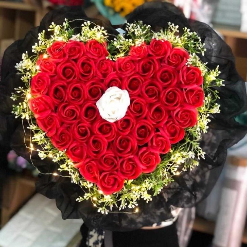 13 bó hoa hình trái tim đẹp, ý nghĩa dành tặng cho người đặc biệt