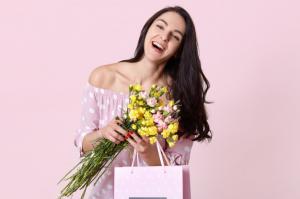 Tặng hoa ngày sinh nhật và tất cả những điều bạn cần biết