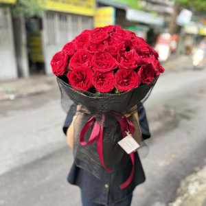 Bó hoa hồng đỏ ohara 28 bông tặng sinh nhật