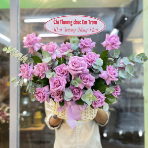 Hộp hoa để bàn mừng khai trương hồng sen mix lá