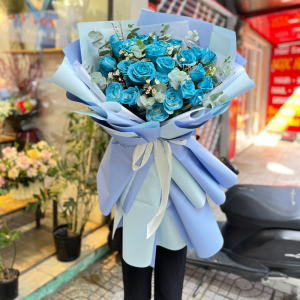 Bó hoa hồng xanh 25 bông mix thanh liễu tặng sinh nhật ý nghĩa 