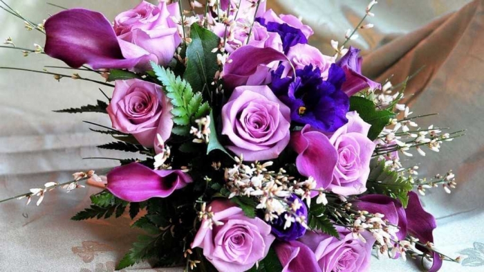 Gợi ý những bó hoa hồng tím đẹp, ý nghĩa dành cho bạn 1400754845