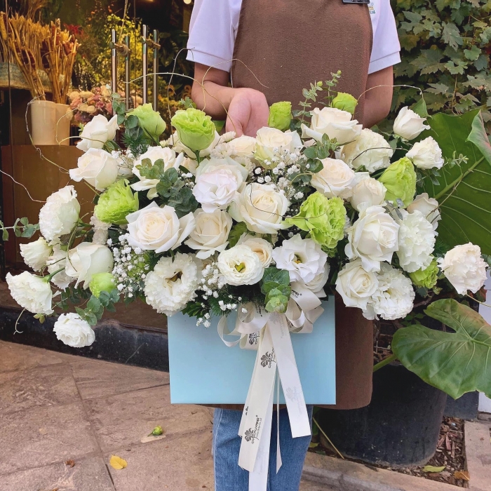 Hé lộ cách lựa chọn 10 mẫu hoa sinh nhật sang chảnh mà ý nghĩa 1800697767