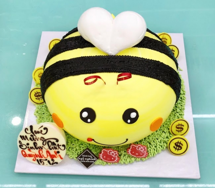 TOP 10 mẫu bánh sinh nhật đẹp và ấn tượng nhất năm 2020 1135229473