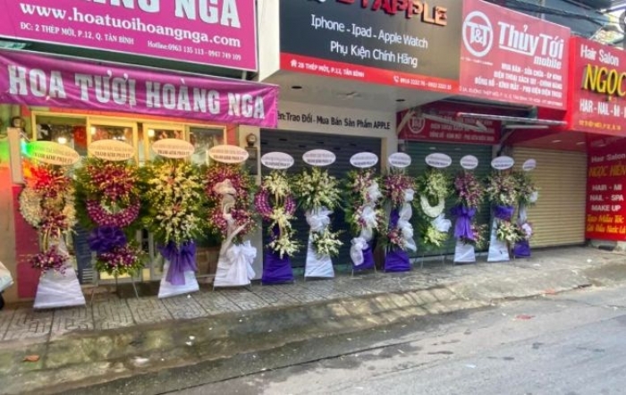 Đặt vòng hoa đám tang đạo Công Giáo nhất định phải chú ý 2113305881