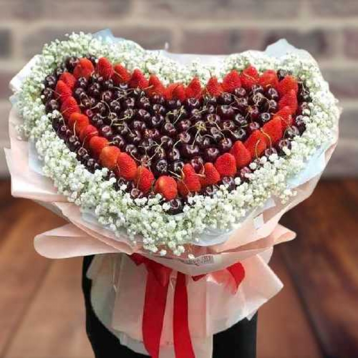 Gợi ý những bó hoa cherry đẹp, ý nghĩa dành tặng cho người yêu 263300658