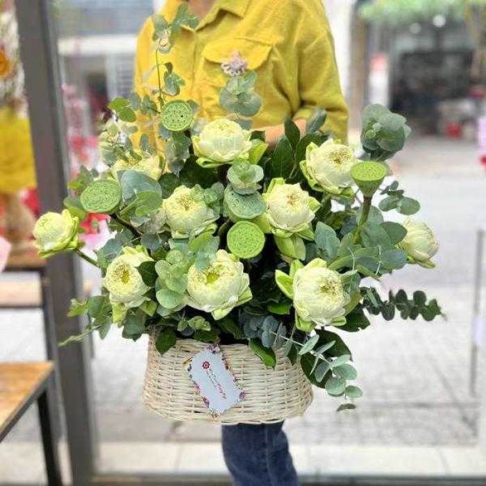 Vòng hoa kính viếng Quận Phú Nhuận - Tưởng nhớ trọn vẹn 1823055581