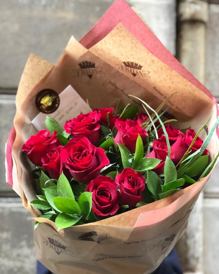 Mách bạn tặng hoa sinh nhật cho bạn trai phù hợp 249171644