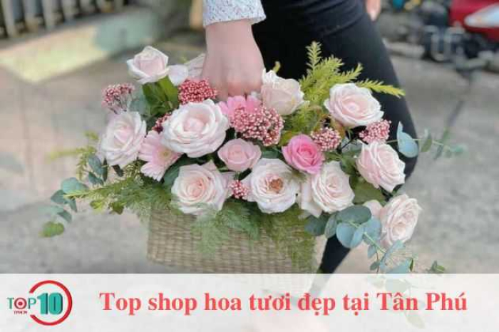 Đặt hoa sinh nhật quận Tân Phú giá rẻ giao ngay 1457580942