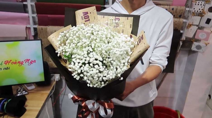 Giải đáp thắc mắc khi chọn hoa sinh nhật tặng Crush 154224759