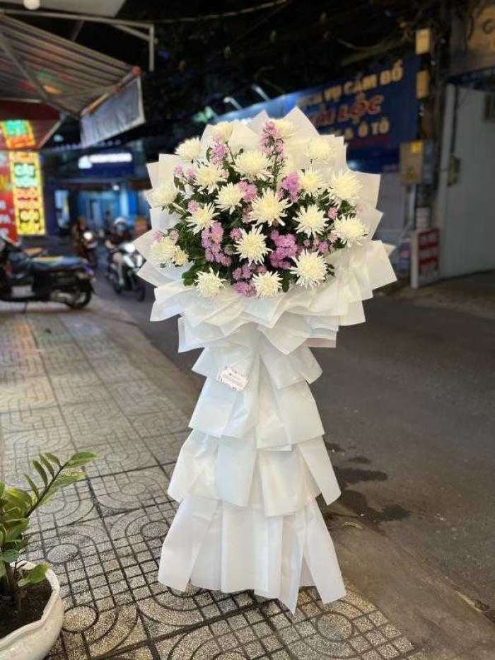 Đặt Hoa viếng Quận Thủ Đức - Tôn vinh và tri ân 1839525890