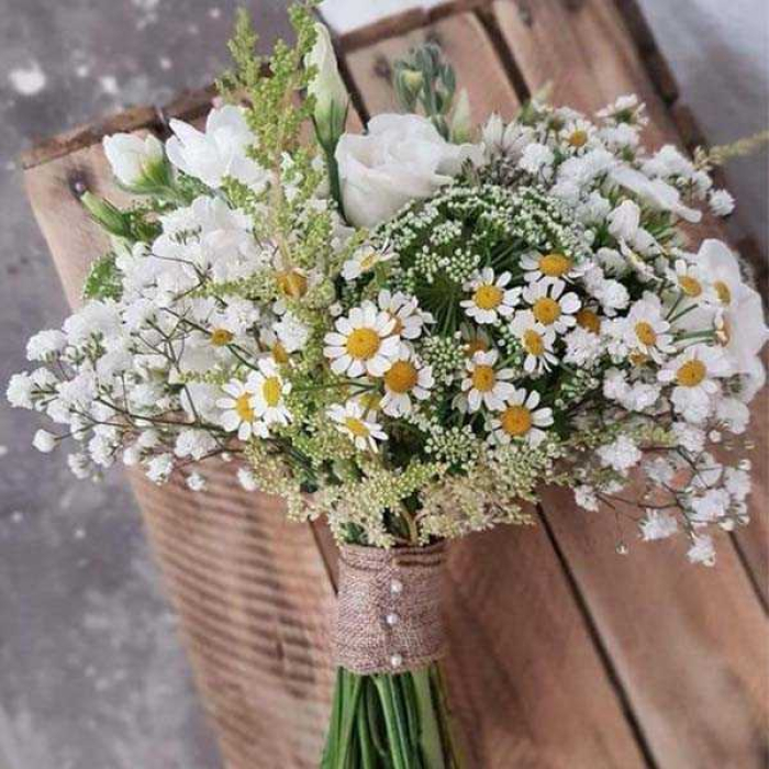 Chọn hoa sinh nhật tháng 1 thật ý nghĩa dành tặng người thân 985422316