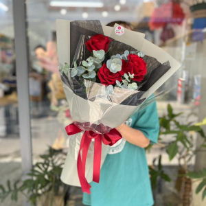 Bó hoa đẹp giá rẻ tặng sinh nhật ý nghĩa