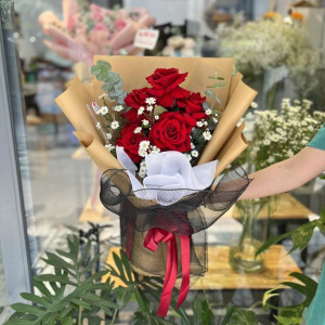 Bó hoa hồng mix thạch thảo giá rẻ tặng sinh nhật ý nghĩa 