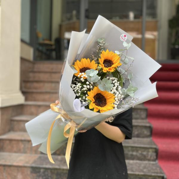 Bó hoa hướng dương tặng tốt nghiệp giá rẻ 3