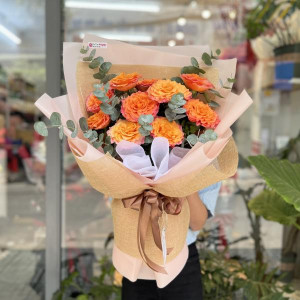 Bó hoa hồng cam Spirit 10 bông tặng chúc mừng sinh nhật