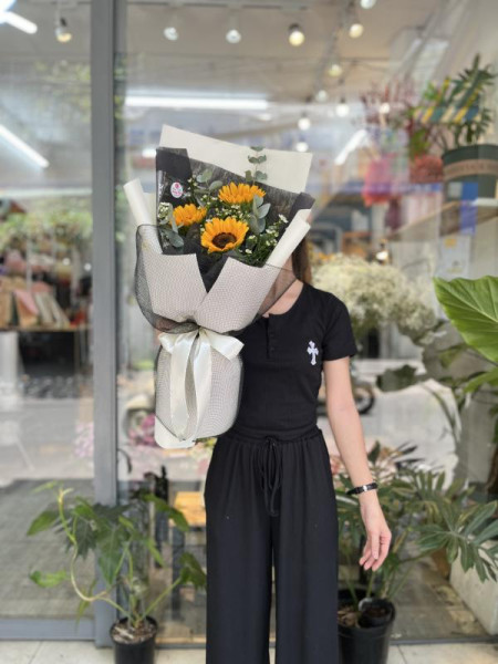 Bó hoa hướng dương mix thạch thảo tặng tốt nghiệp giá rẻ 1