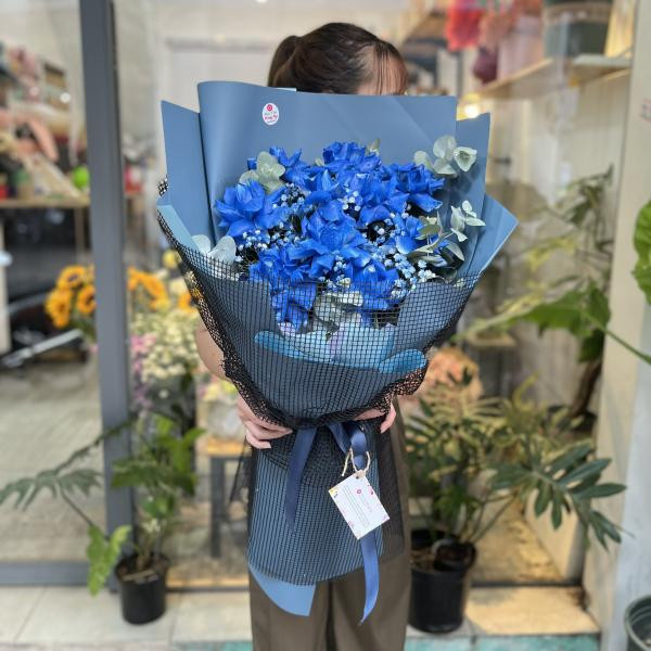 Bó hoa hồng xanh 10 bông mix baby xanh tặng sinh nhật 2