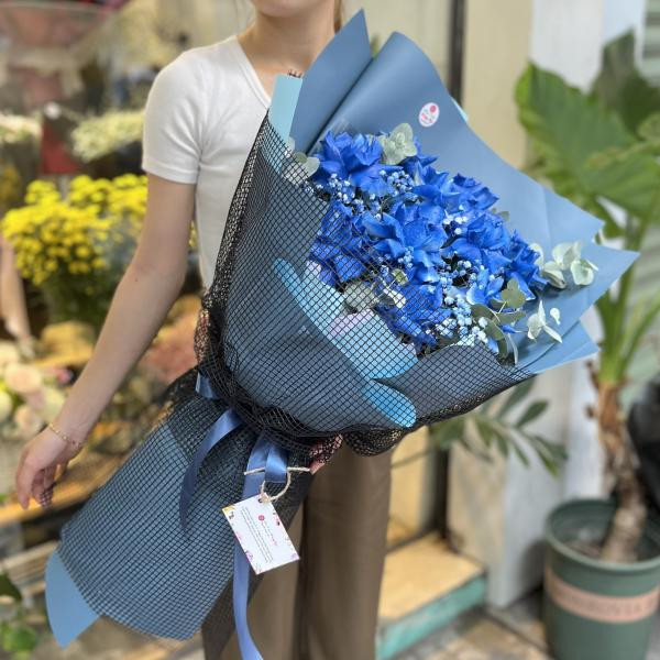 Bó hoa hồng xanh 10 bông mix baby xanh tặng sinh nhật 3