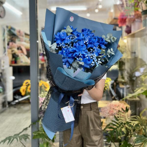 Bó hoa hồng xanh 10 bông mix baby xanh tặng sinh nhật