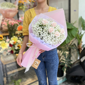Bó hoa hồng kem mix baby trắng tặng sinh nhật ý nghĩa