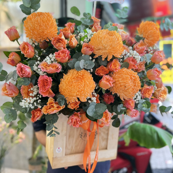 Hộp hoa chúc mừng cúc mẫu đơn cam mix hồng cam 3