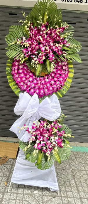 Kệ hoa tang hai tầng lan tím