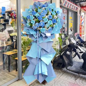 Kệ hoa chúc mừng khai trương màu xanh dương hồng xanh mix baby