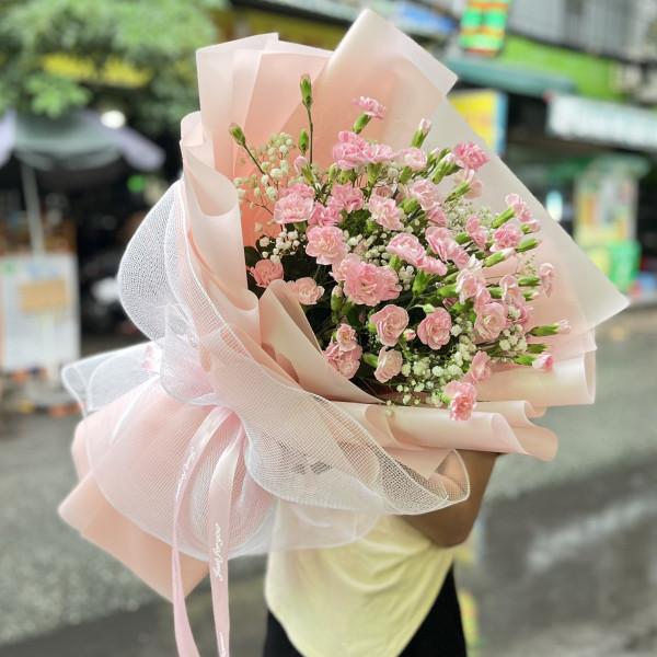 Bó hoa cẩm chướng hồng tặng chúc mừng sinh nhật ý nghĩa  1