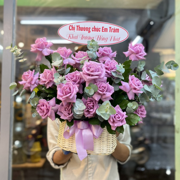Hộp hoa để bàn mừng khai trương hồng sen mix lá 2