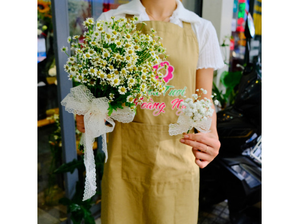 Bó hoa cưới cầm tay cô dâu : hoa cúc tana  2