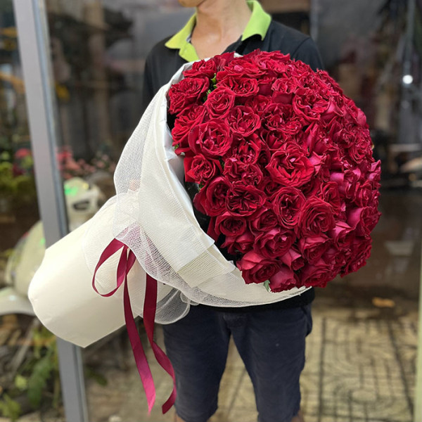 Bó hoa hồng Ohara đỏ 100 bông 1