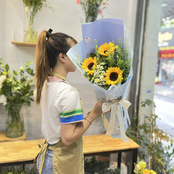 Bó hoa hướng dương 3 bông đơn giản 1