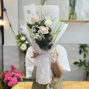 Bó hồng kem 3 bông đơn giản tinh tế