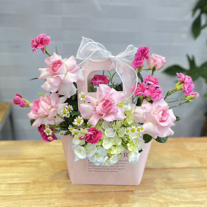 Giỏ hoa chúc mừng sinh nhật nhỏ xinh