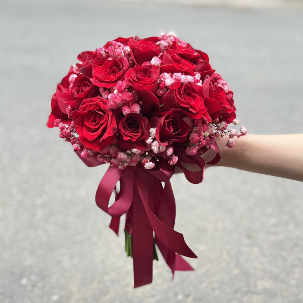 Bó hoa cưới hồng đỏ 1