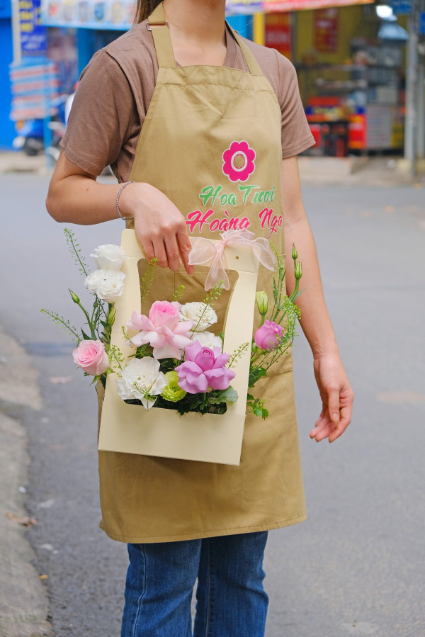 Giỏ hoa hồng nhỏ chúc mừng sinh nhật 2