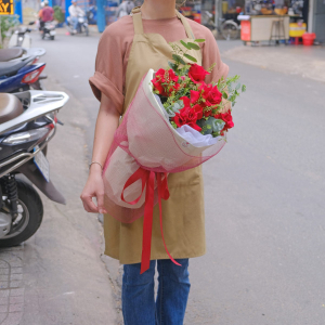 Bó hồng đỏ 5 bông Ecuador tặng sinh nhật