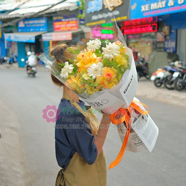 Bó hoa hồng cam mix đồng tiền 3