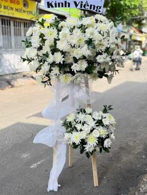 Kệ hoa viếng chia buồn tang lễ cúc trắng chân gỗ cao cấp 2 tầng