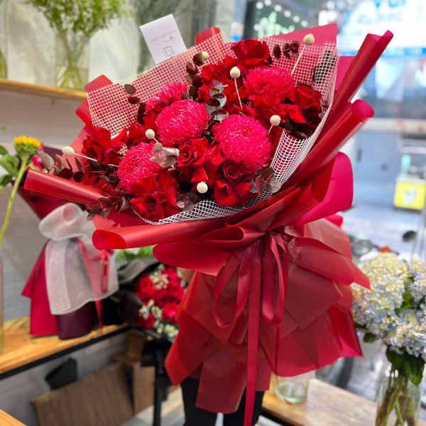Bó hoa cúc mẫu đơn đỏ sang trọng 3