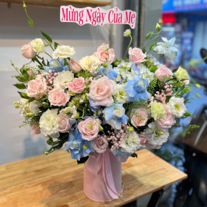Lẵng hoa hồng tặng mẹ nhân dịp sinh nhật ý nghĩa