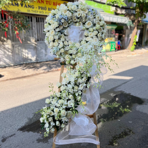 Vòng hoa lan trắng mix hồng trắng 2 tầng cao cấp viếng đám ma
