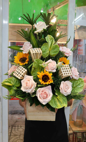 Hộp Hoa Hướng Dương hồng Kem 1