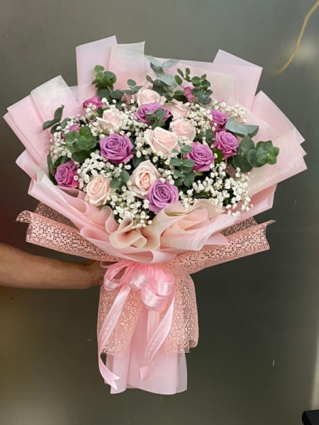 Bó Hoa Hồng Kem Tím  1