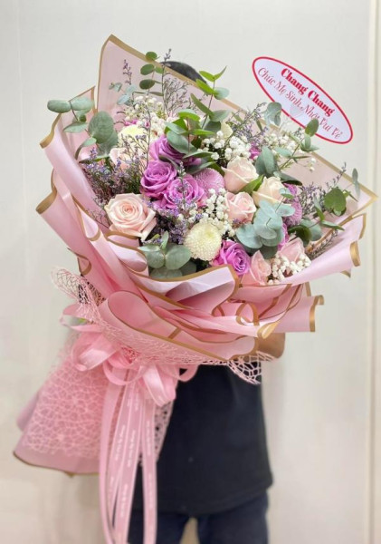 Bó hoa hồng kem paste phối cúc bing bong tím tặng người yêu đẹp nhất