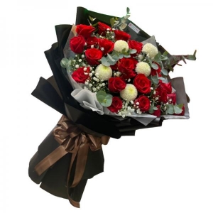 Bó hoa hồng cẩm tú cầu tặng sinh nhật người yêu