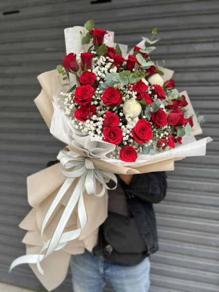 Bó hoa hồng đỏ baby tặng sinh nhật người yêu  1