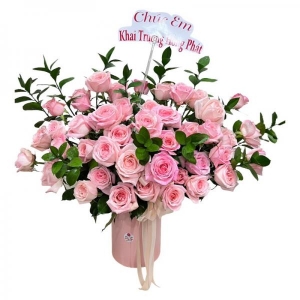 Hộp hoa hồng tặng sinh nhật chị gái